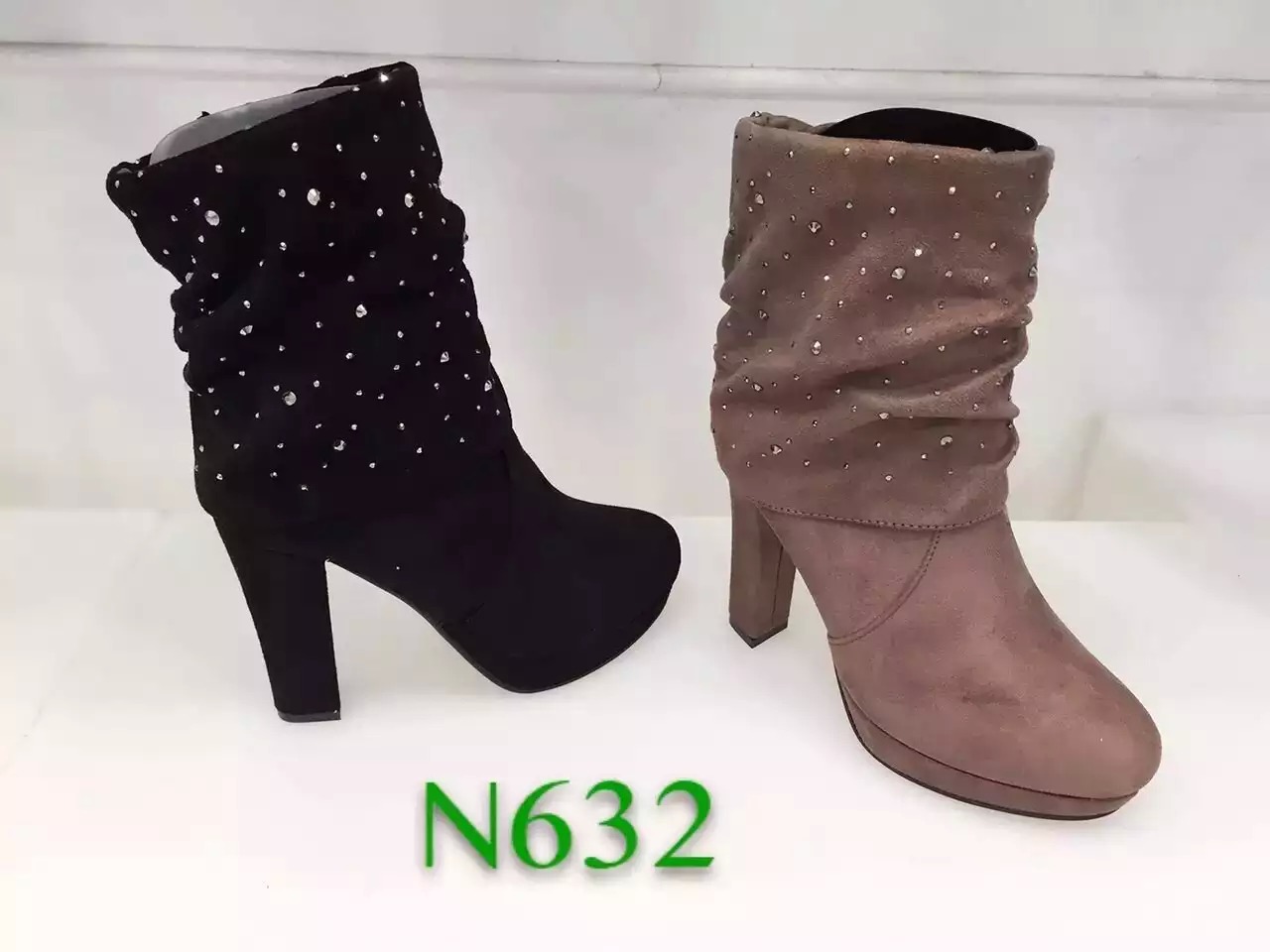 Talons Aiguille, Ladies shoes in Lebanon, Fashion ladies shoes, boots in lebanon, women's shoes in lebanon, shoe shops in lebanon, womens shoes in lebanon, shoe stores in lebanon, fine shoe shops in lebanon, shoes in metn, shoes in mtayleb, shoe shops in metn, shoe shops in mtaileb, fashion shoes in metn, women fashion shoes in lebanon